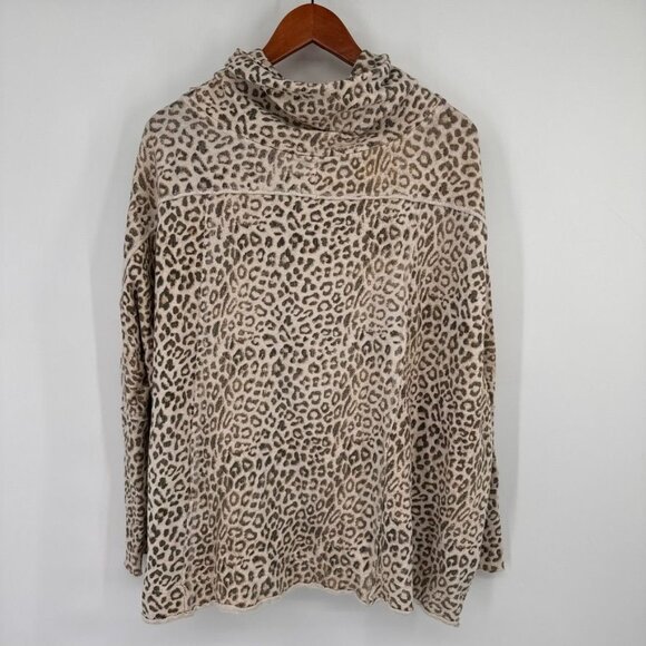 We The Free Womens Leopard Print top jacket Cardigan size Medium knit Cotton - Picture 15 of 16